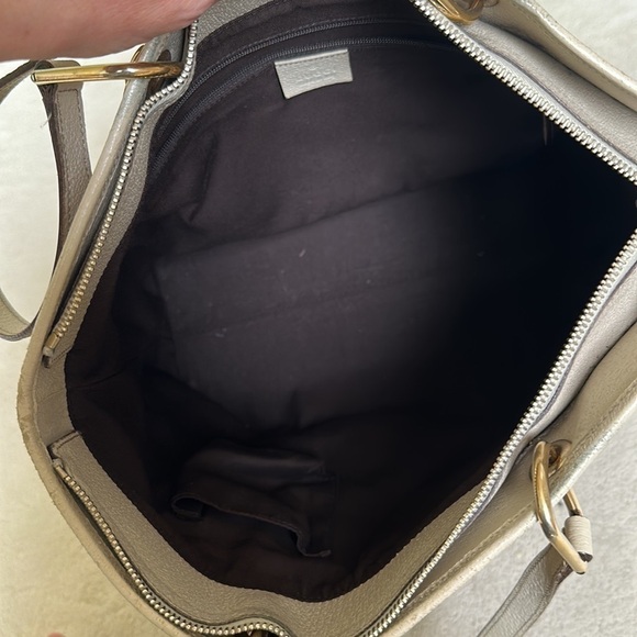 Gucci GG Canvas Eclipse Tote Bag - Picture 7 of 16